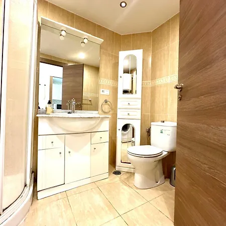 San3 - Reformado, Centro A 50 Metros, Wifi, Apartment